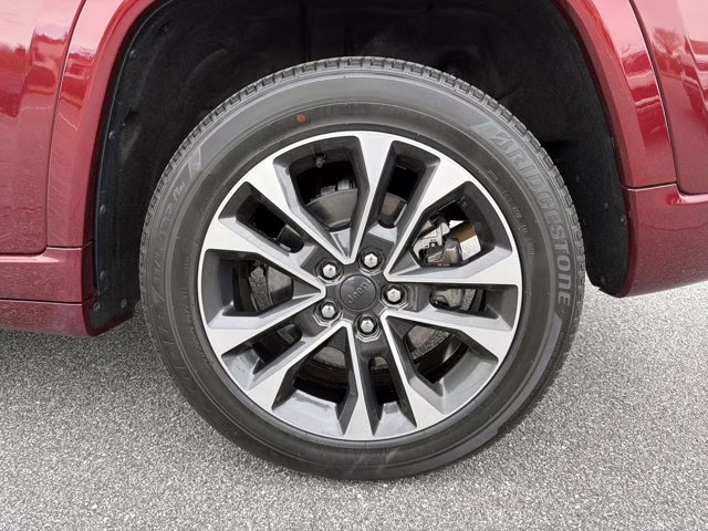 2023 Velvet Red Pearlcoat Jeep Grand Cherokee 4xe Overland 4X4 SUV