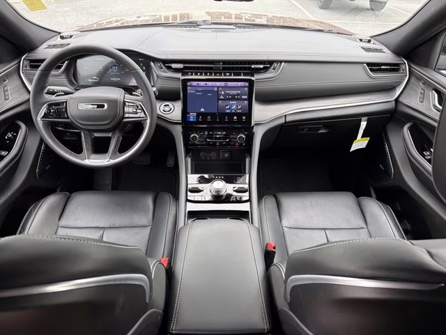 2023 Velvet Red Pearlcoat Jeep Grand Cherokee 4xe Overland 4X4 SUV