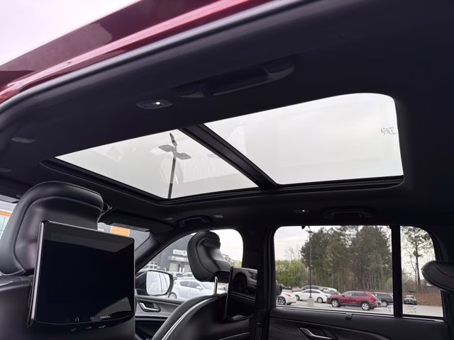 2023 Velvet Red Pearlcoat Jeep Grand Cherokee 4xe Overland 4X4 SUV