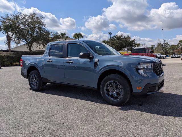 2026 Azure Gray Metallic Tri-Coat Ford Maverick XLT FWD Truck