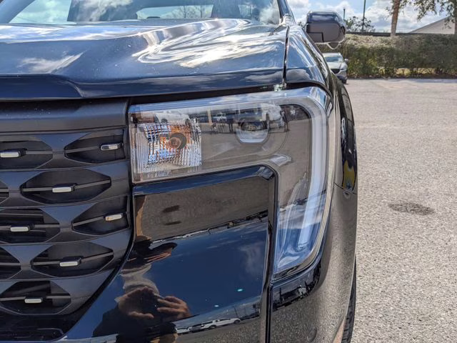 2026 Shadow Black Ford Maverick Lariat AWD Truck