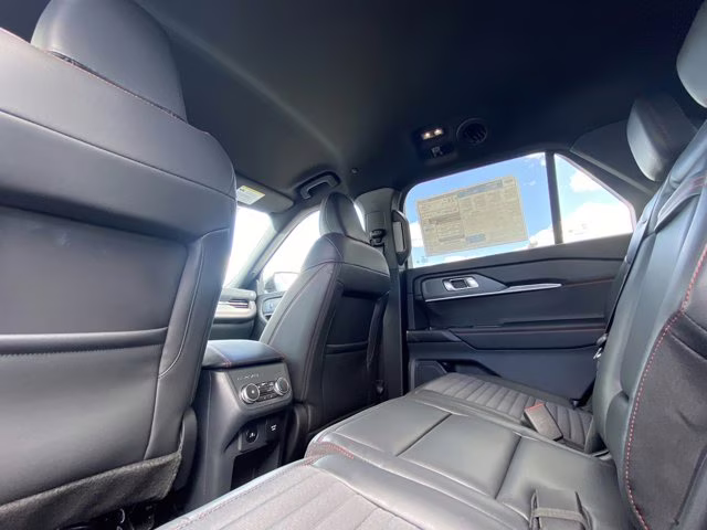 2026 Star White Metallic Tri-Coat Ford Explorer ST-Line RWD SUV