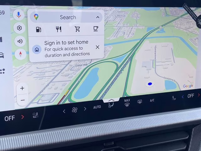 2026 Star White Metallic Tri-Coat Ford Explorer ST-Line RWD SUV