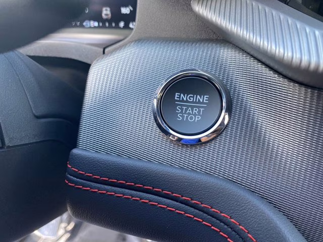 2026 Star White Metallic Tri-Coat Ford Explorer ST-Line RWD SUV