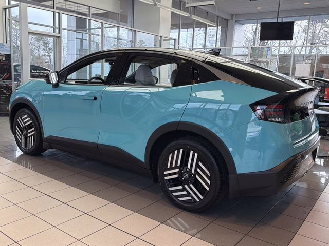 2026 Seabreeze Blue Pearl/Black Nissan LEAF SV+ FWD SUV