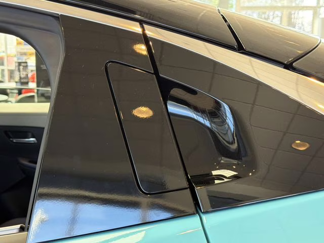 2026 Seabreeze Blue Pearl/Black Nissan LEAF SV+ FWD SUV