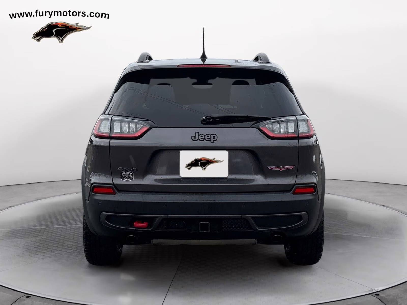 2019 Granite Crystal Metallic Clearcoat Jeep Cherokee Trailhawk 4X4 SUV