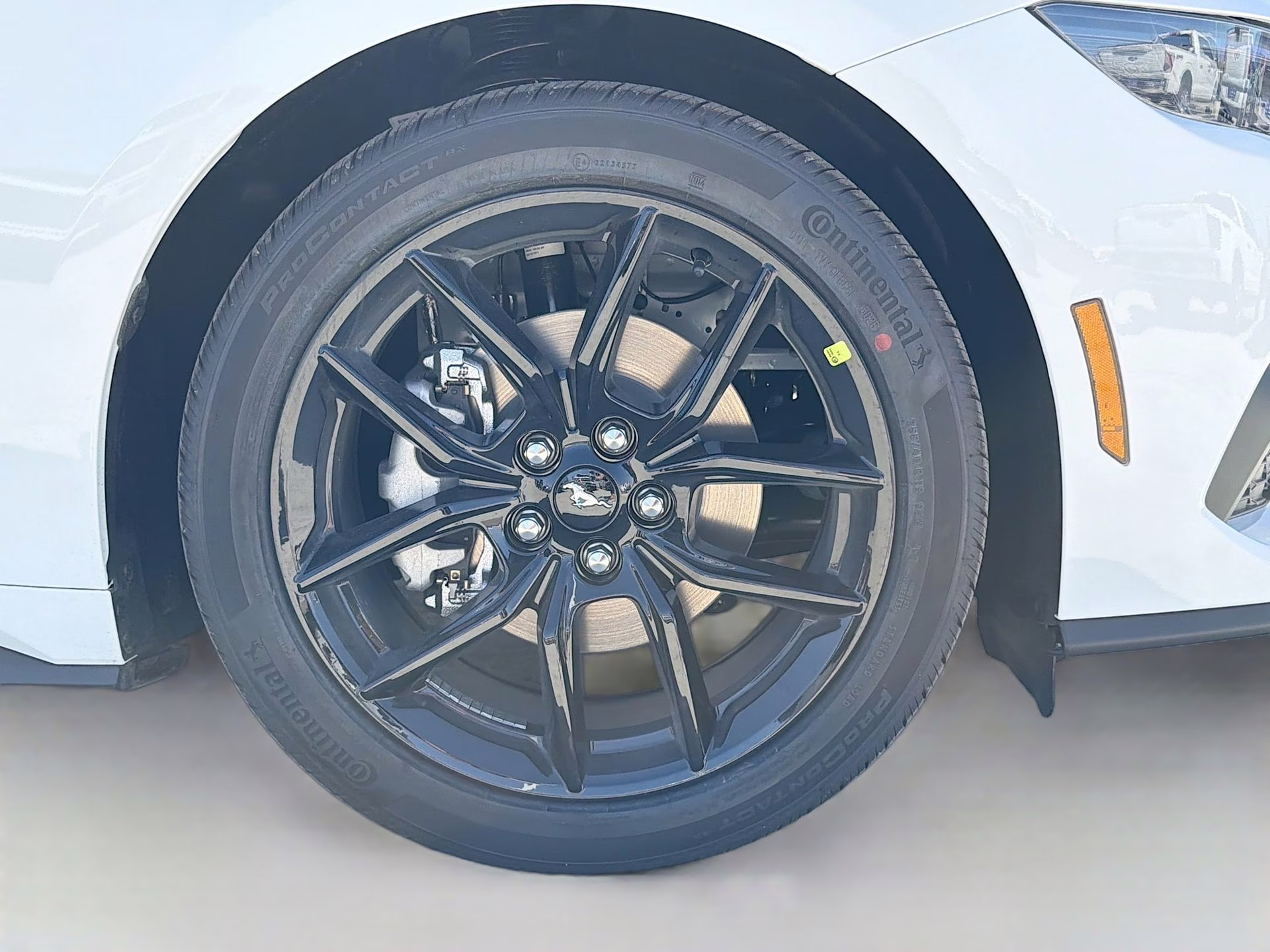 2026 Oxford White Ford Mustang EcoBoost RWD Coupe