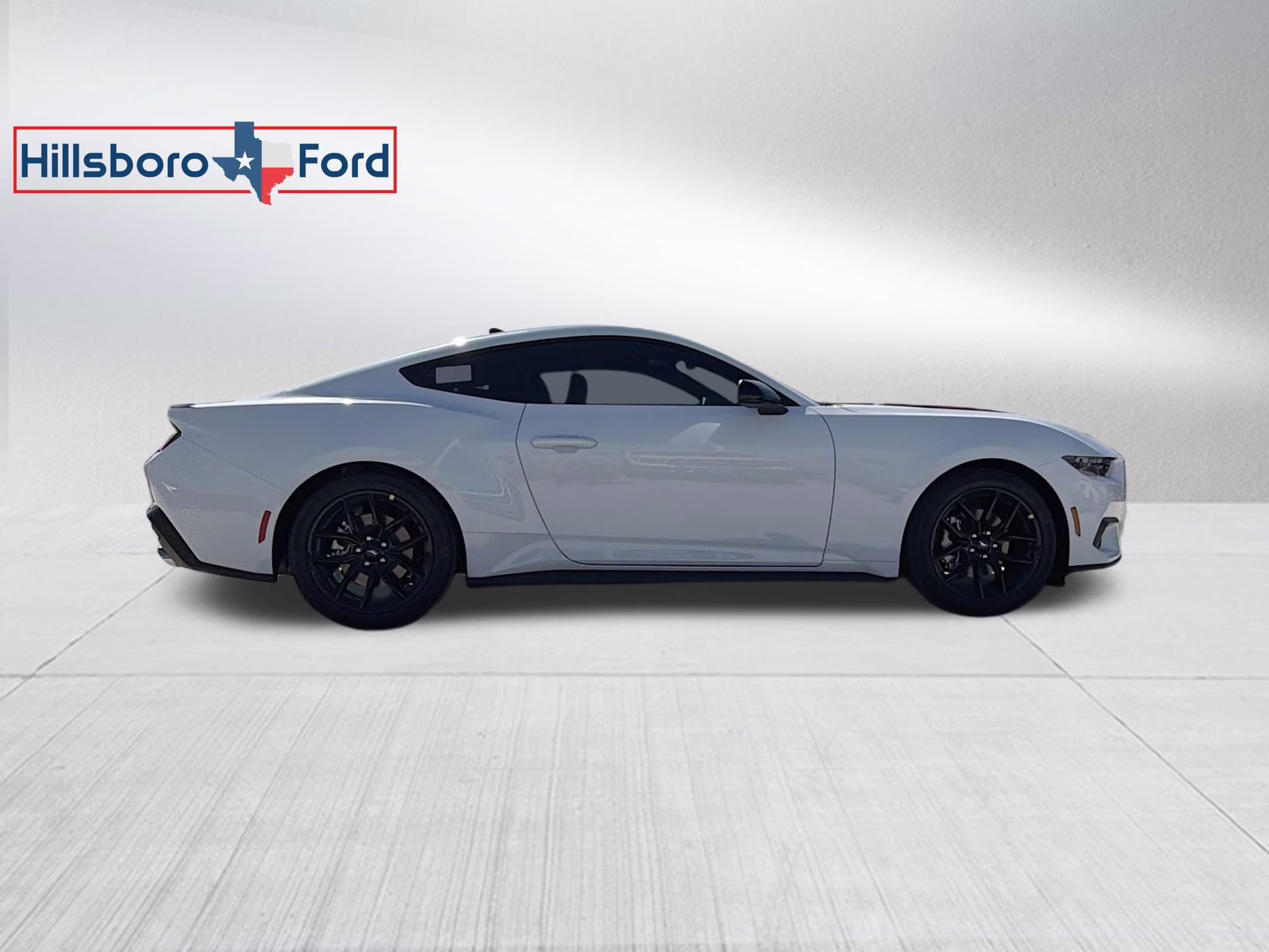 2026 Oxford White Ford Mustang EcoBoost RWD Coupe