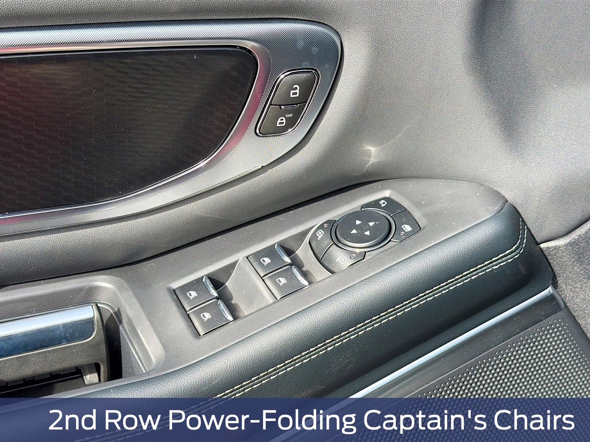 2026 Glacier Gray Metallic Tri-Coat Ford Expedition Max Platinum 4X4 SUV