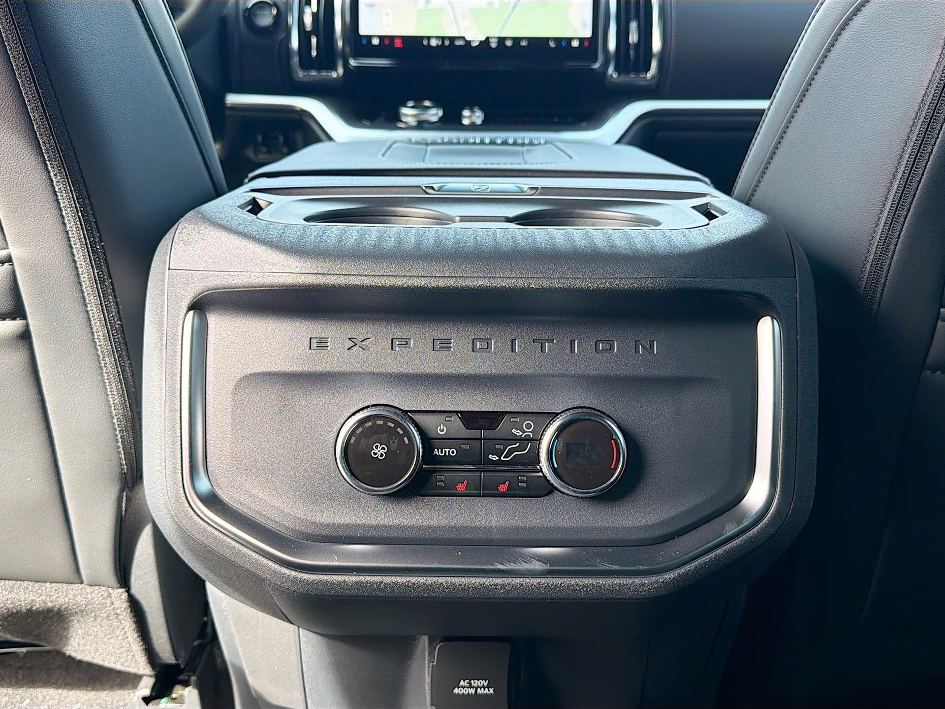 2026 Glacier Gray Metallic Tri-Coat Ford Expedition Max Platinum 4X4 SUV