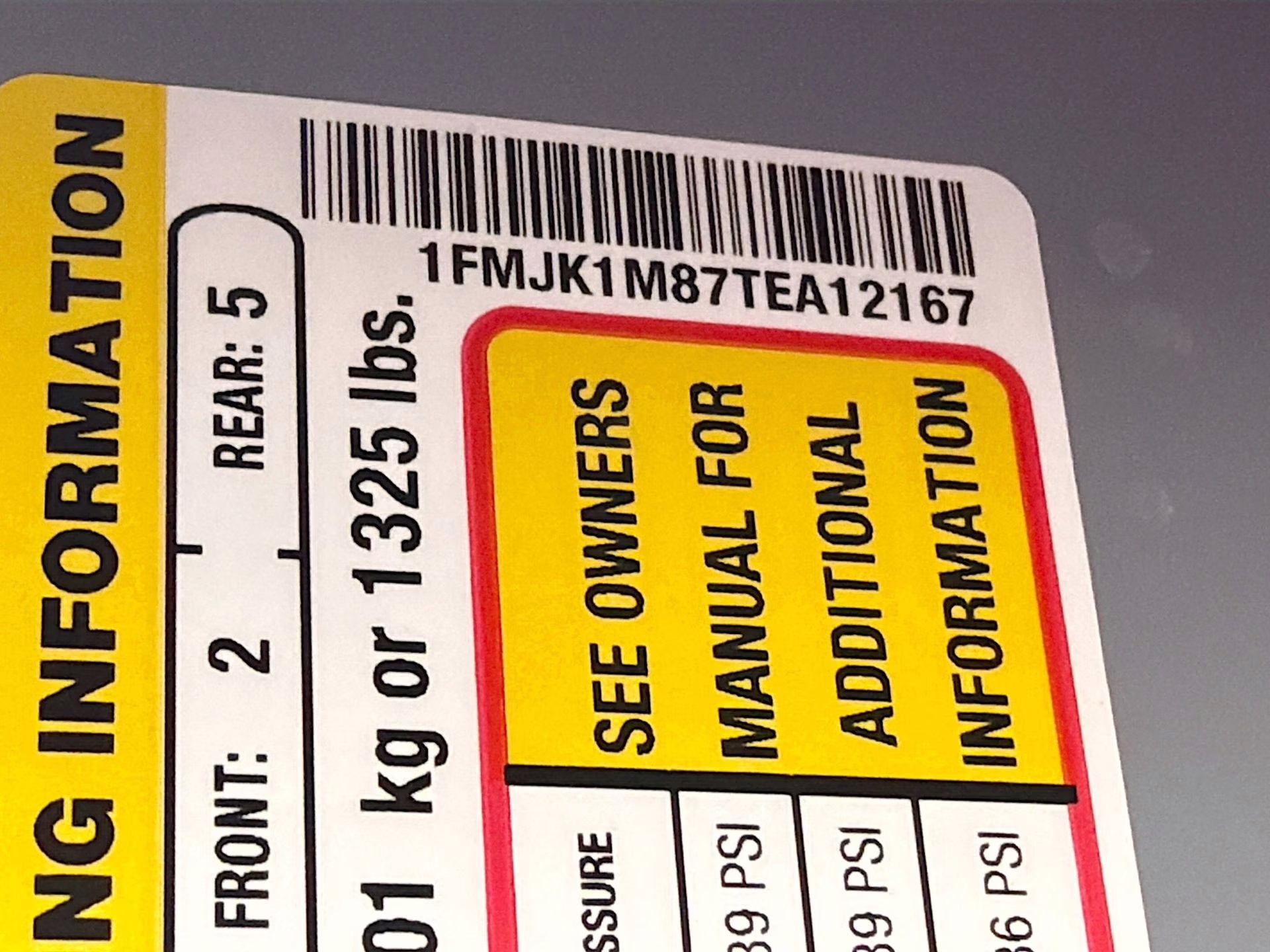 2026 Glacier Gray Metallic Tri-Coat Ford Expedition Max Platinum 4X4 SUV