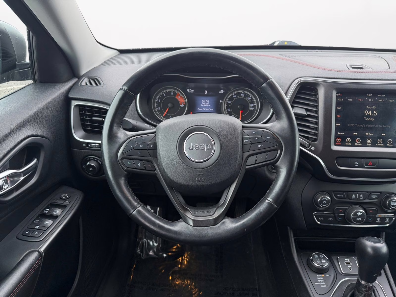 2019 Granite Crystal Metallic Clearcoat Jeep Cherokee Trailhawk 4X4 SUV