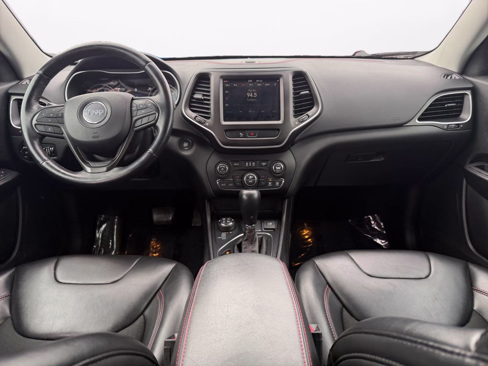2019 Granite Crystal Metallic Clearcoat Jeep Cherokee Trailhawk 4X4 SUV