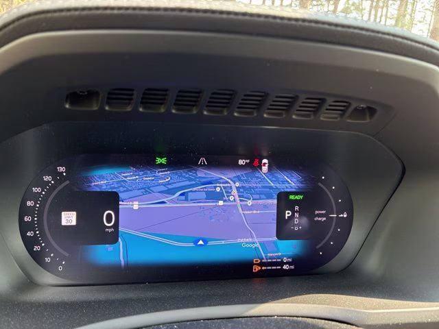 2026 Crystal White Volvo XC90 Plug-In Hybrid T8 Plus 7-Seater AWD SUV