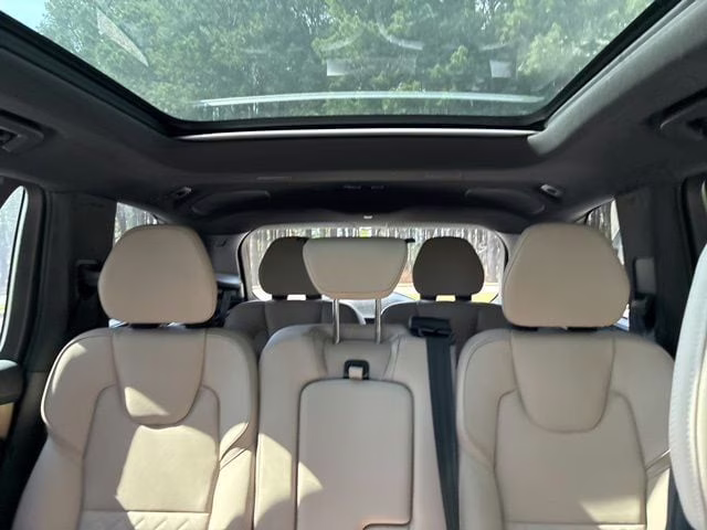 2026 Crystal White Volvo XC90 Plug-In Hybrid T8 Plus 7-Seater AWD SUV