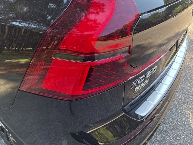 2026 Onyx Black Volvo XC60 Plug-In Hybrid T8 Plus AWD SUV