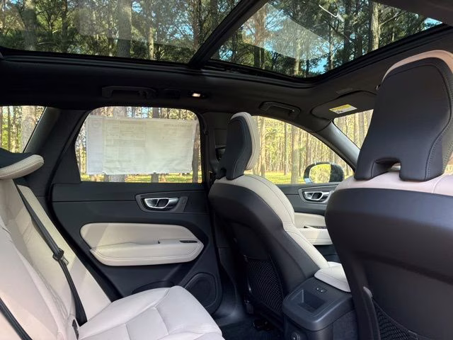 2026 Onyx Black Volvo XC60 Plug-In Hybrid T8 Plus AWD SUV