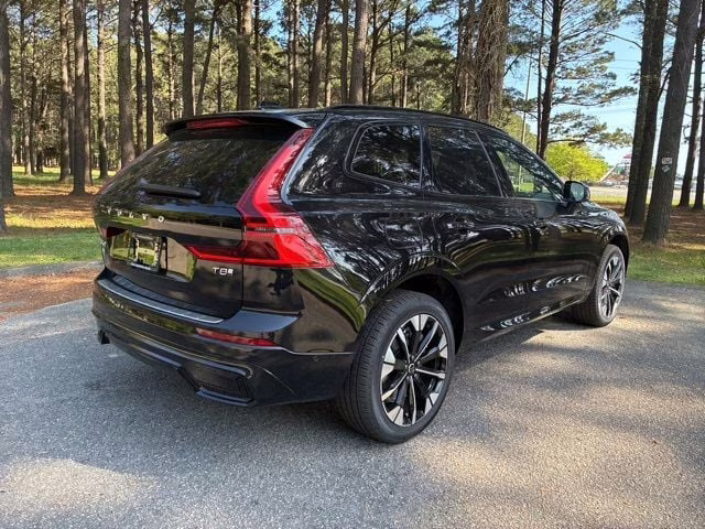 2026 Onyx Black Volvo XC60 Plug-In Hybrid T8 Plus AWD SUV