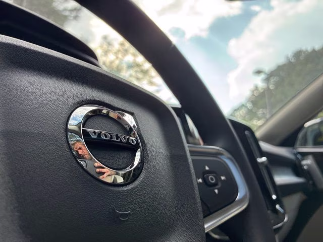 2026 Crystal White Volvo XC40 B5 Plus AWD SUV