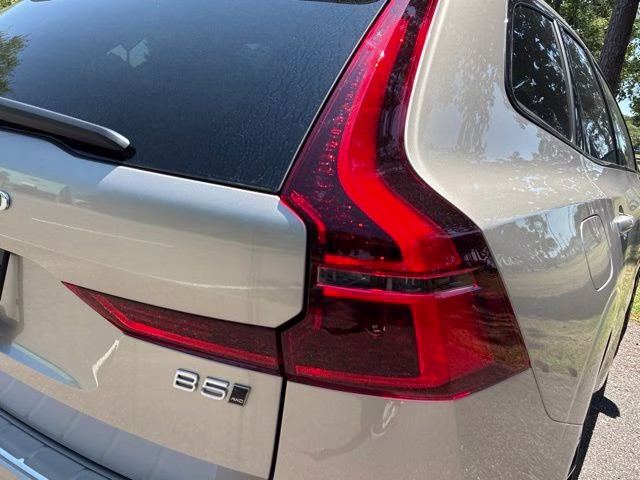 2026 Bright Dusk Volvo XC60 B5 Plus AWD SUV