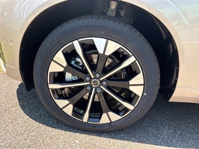 2026 Bright Dusk Volvo XC60 B5 Plus AWD SUV