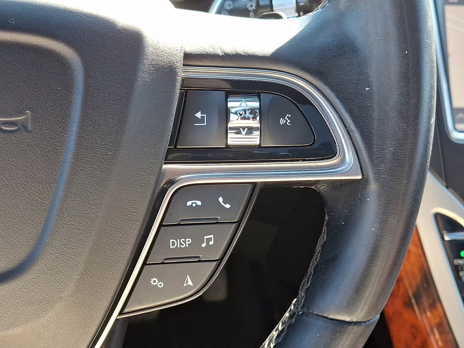 2020 Silver Radiance - JS Lincoln Nautilus Reserve AWD