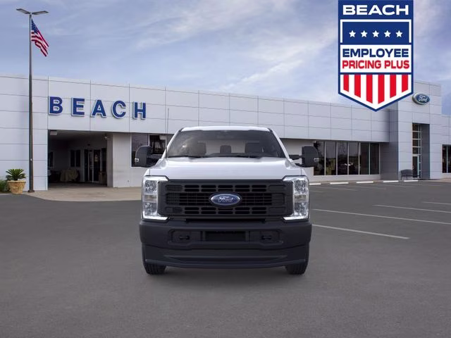 2026 Oxford White Ford Super Duty F-250 SRW XL 4X4 Truck