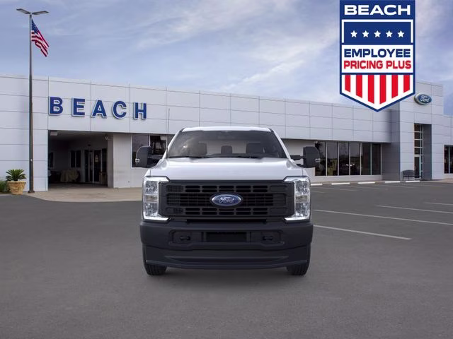 2026 Oxford White Ford Super Duty F-250 SRW XL 4X4 Truck
