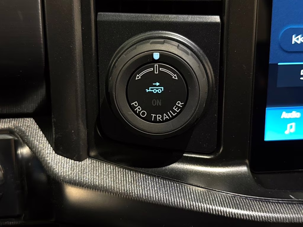 2026 Iconic Silver Metallic Ford F-150 Lariat 4X4 Truck