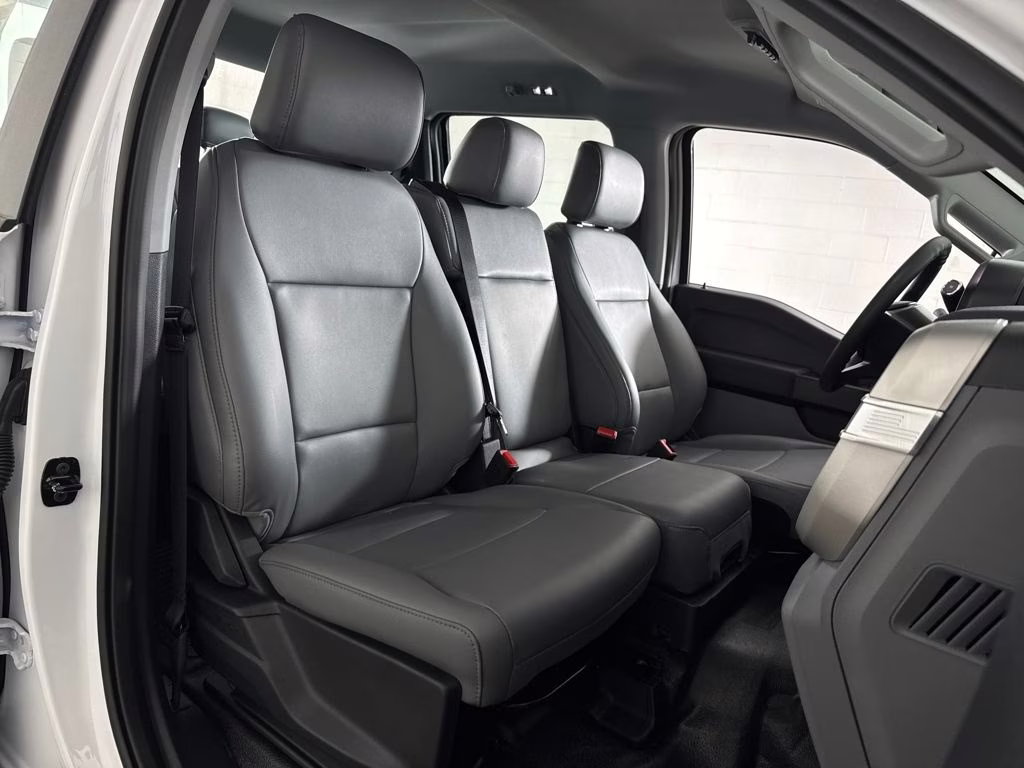 2026 Oxford White Ford Super Duty F-250 SRW XL RWD Truck