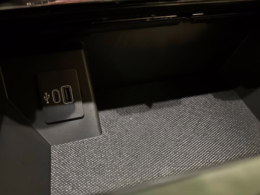 2026 Iconic Silver Metallic Ford F-150 Lariat 4X4 Truck