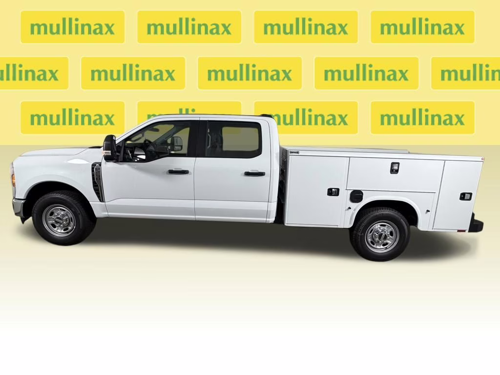 2026 Oxford White Ford Super Duty F-250 SRW XL RWD Truck