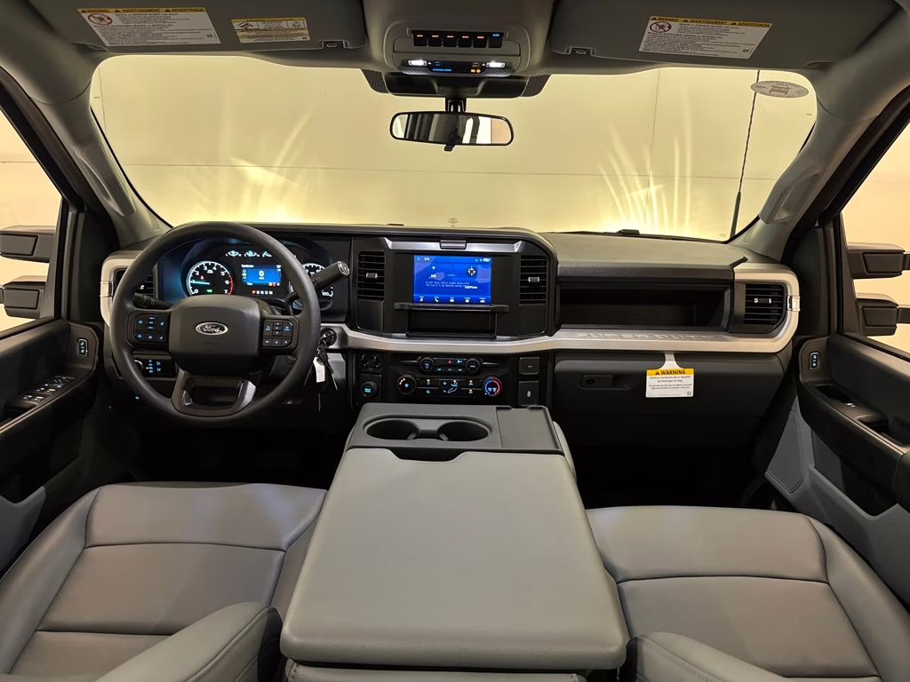 2026 Oxford White Ford Super Duty F-250 SRW XL RWD Truck