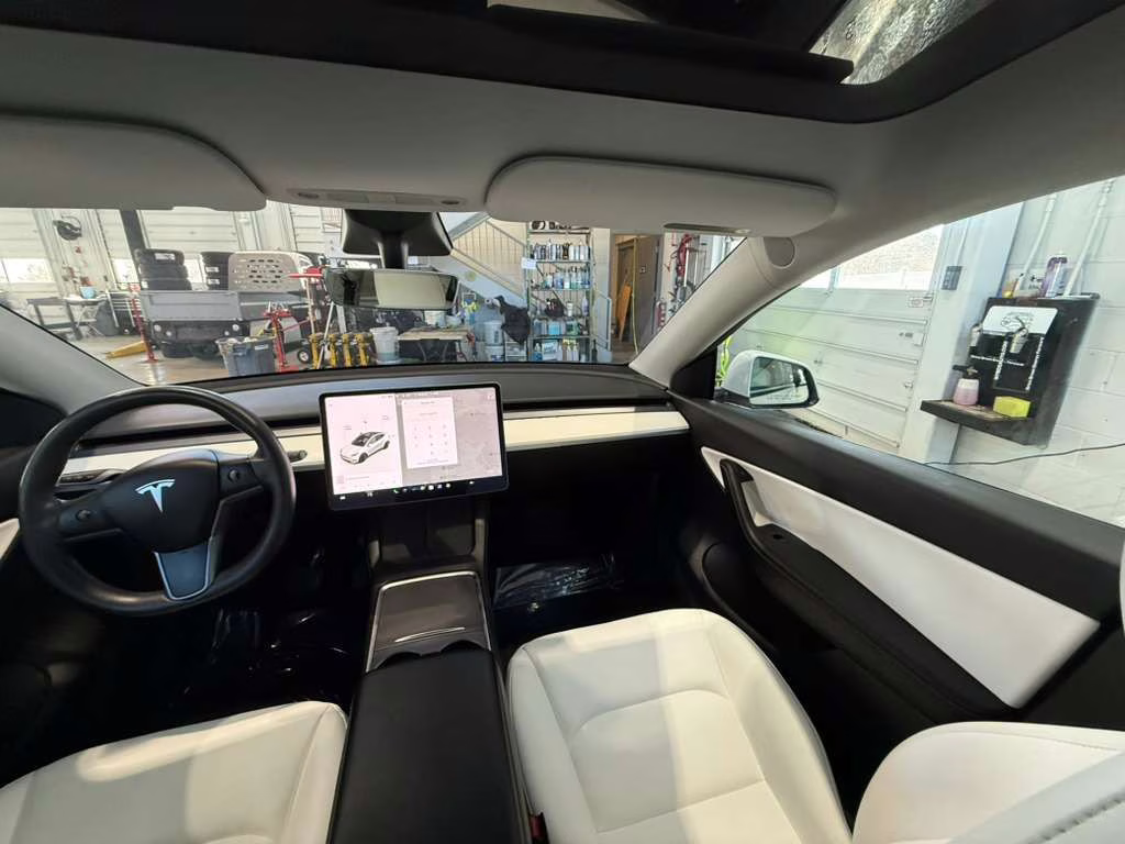 2021 Pearl White Multi-Coat Tesla Model Y Long Range AWD SUV