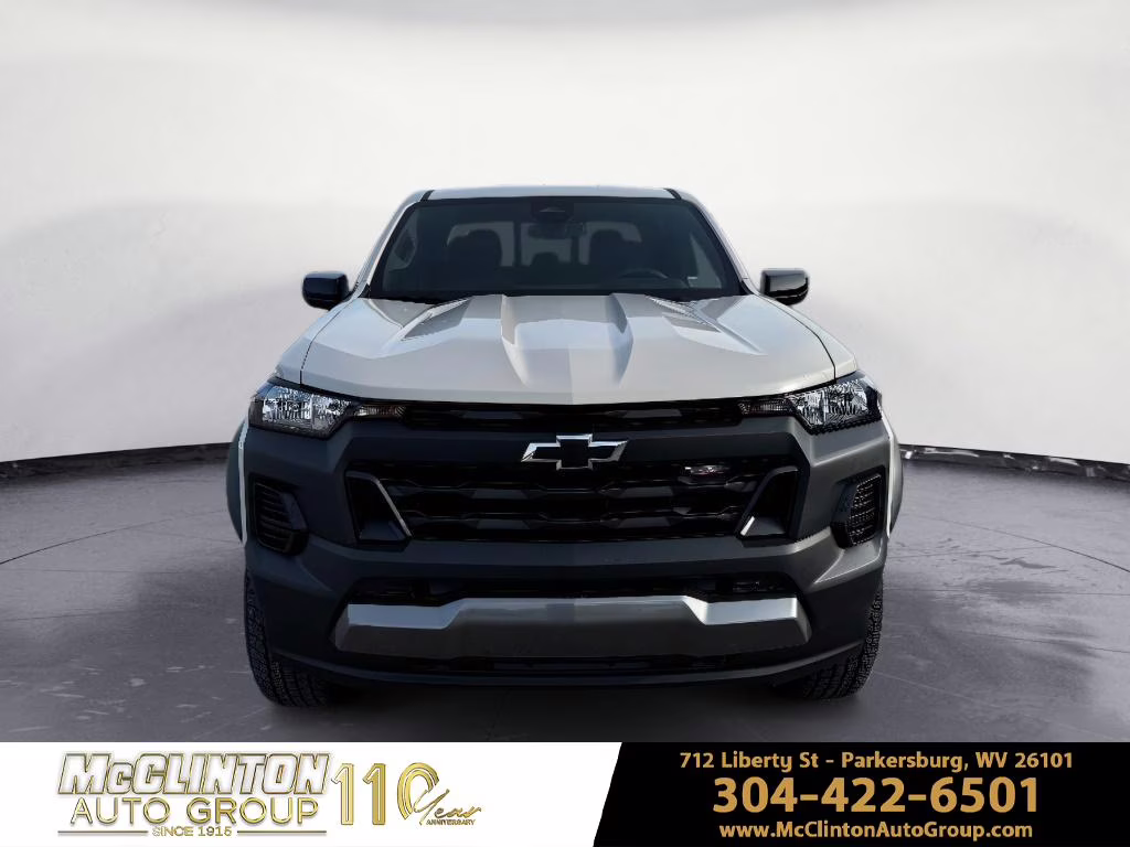2026 White Sands Chevrolet Colorado 4WD Trail Boss 4X4 Truck