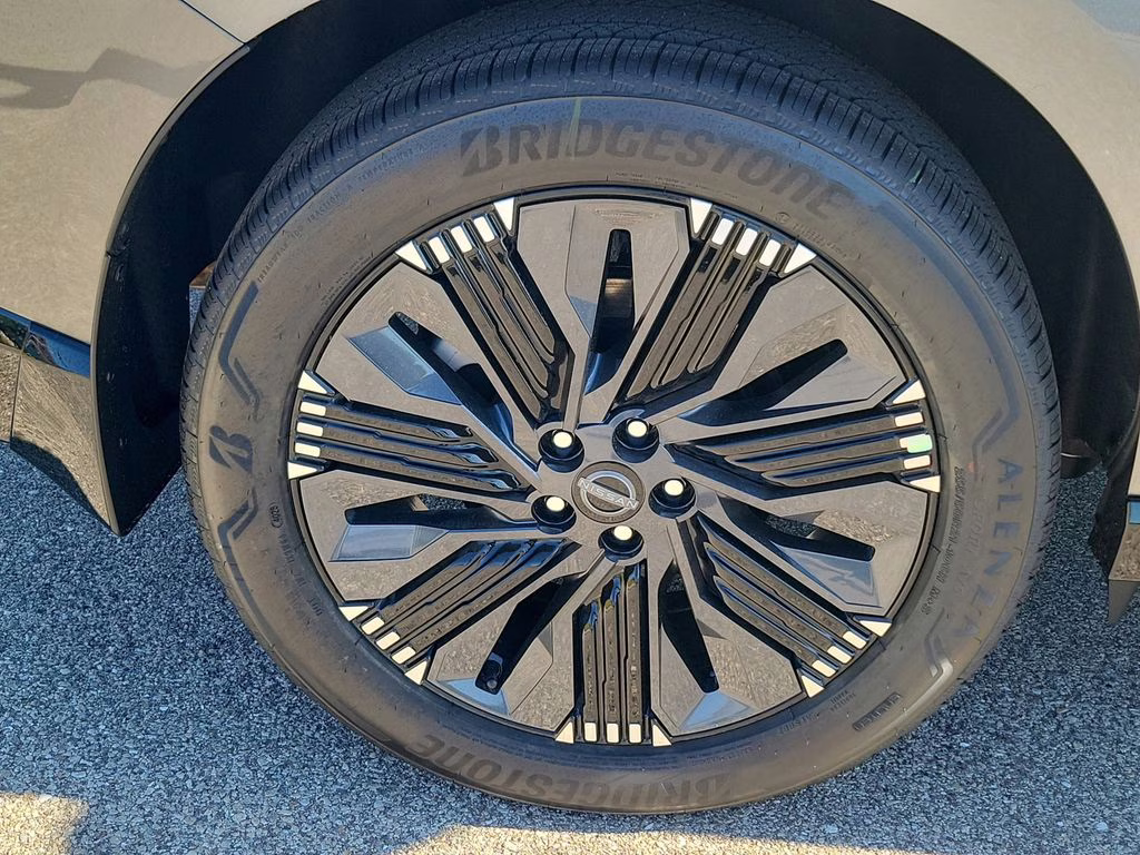 2026 Gun Metallic Nissan Murano Platinum AWD SUV