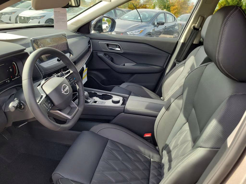 2026 Champagne Silver Metallic Nissan Rogue Platinum AWD SUV