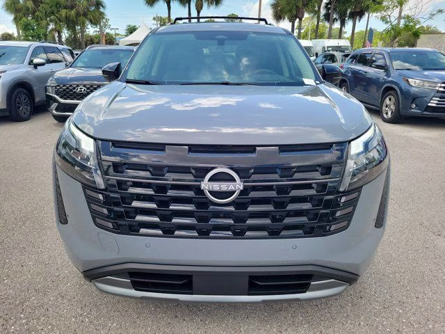 2026 Boulder Gray Pearl Nissan Pathfinder Platinum FWD SUV