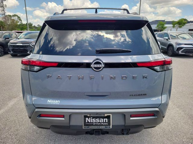 2026 Boulder Gray Pearl Nissan Pathfinder Platinum FWD SUV