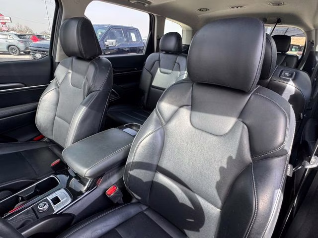 2025 Ebony Black Kia Telluride S FWD SUV