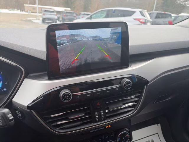 2022 Oxford White Ford Escape Plug-In Hybrid SEL FWD SUV