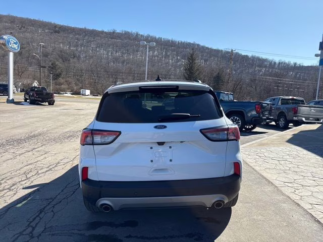 2022 Oxford White Ford Escape Plug-In Hybrid SEL FWD SUV