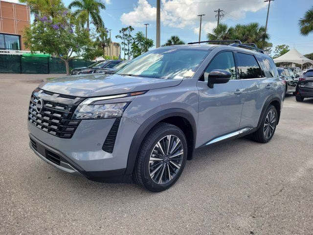 2026 Boulder Gray Pearl Nissan Pathfinder Platinum FWD SUV