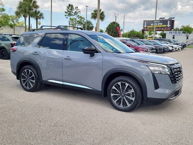 2026 Boulder Gray Pearl Nissan Pathfinder Platinum FWD SUV