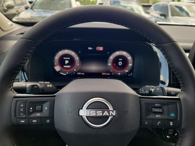 2026 Boulder Gray Pearl Nissan Pathfinder Platinum FWD SUV