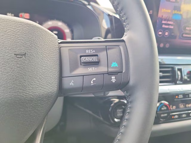 2026 Boulder Gray Pearl Nissan Pathfinder Platinum FWD SUV
