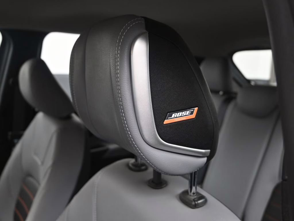 2023 Gun Metallic Nissan Kicks SR FWD SUV