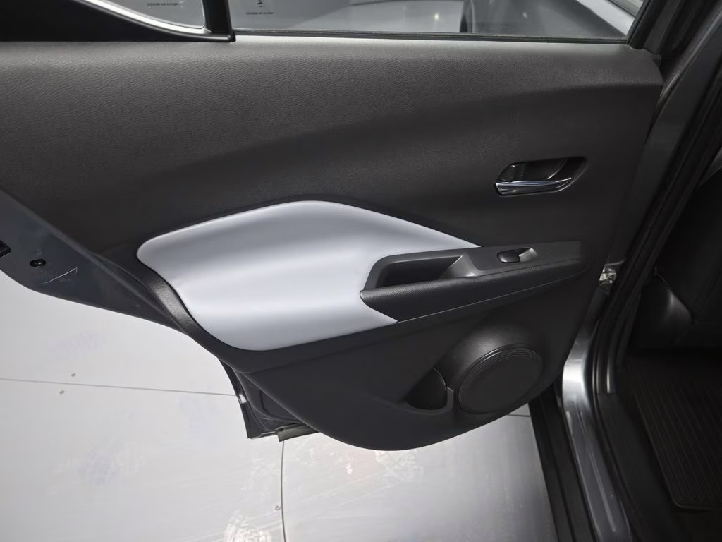 2023 Gun Metallic Nissan Kicks SR FWD SUV