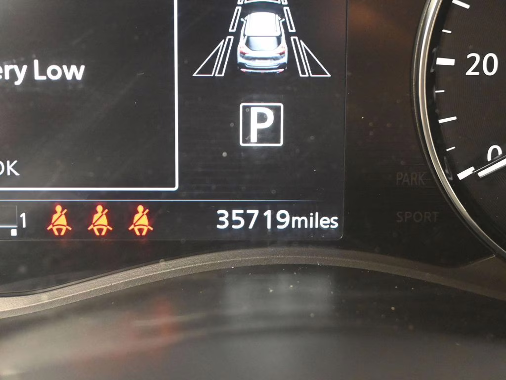 2023 Gun Metallic Nissan Kicks SR FWD SUV